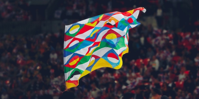blog_sens-graphiques_graphic-design_graphisme-au-Portugal_Lisbonne_VMLY&amp;R-Branding_UEFA-Nations-League_identity_mosaique-pattern_01